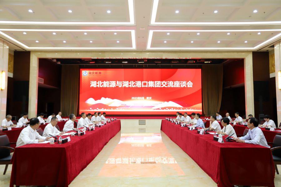 座談會(huì)現(xiàn)場(chǎng)（攝影：王權(quán)）